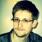 Edward-Snowden-pose