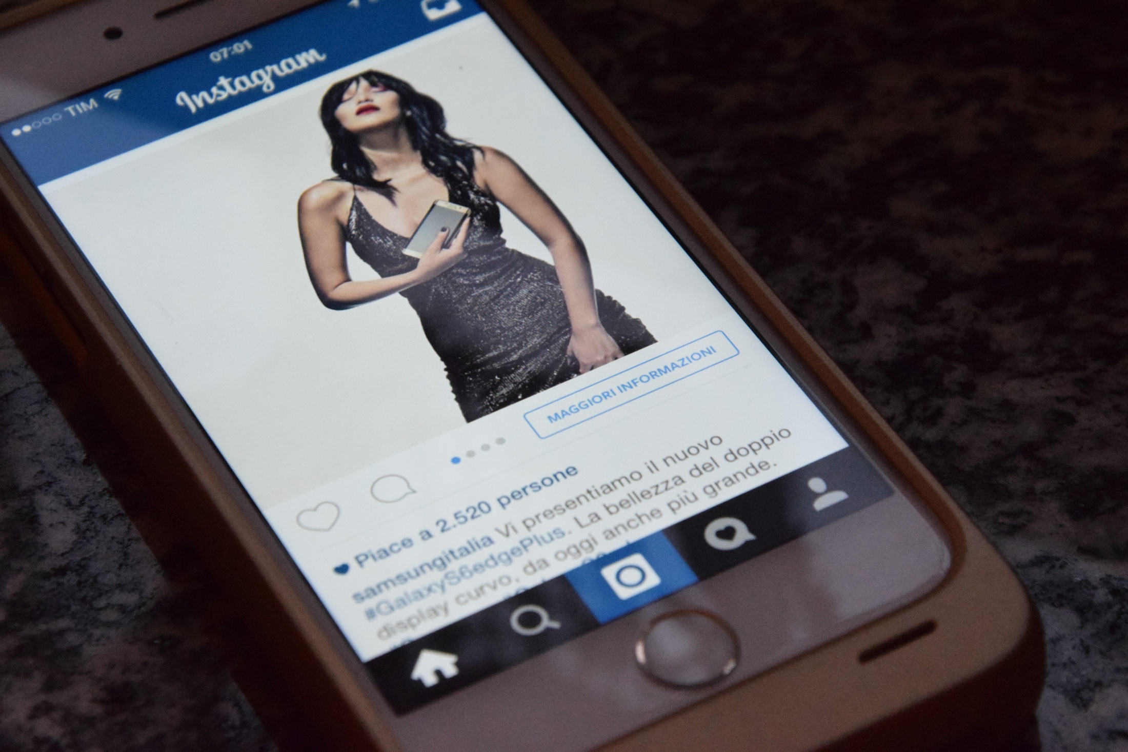 Instagram: da oggi arriva la pubblicità tra le foto