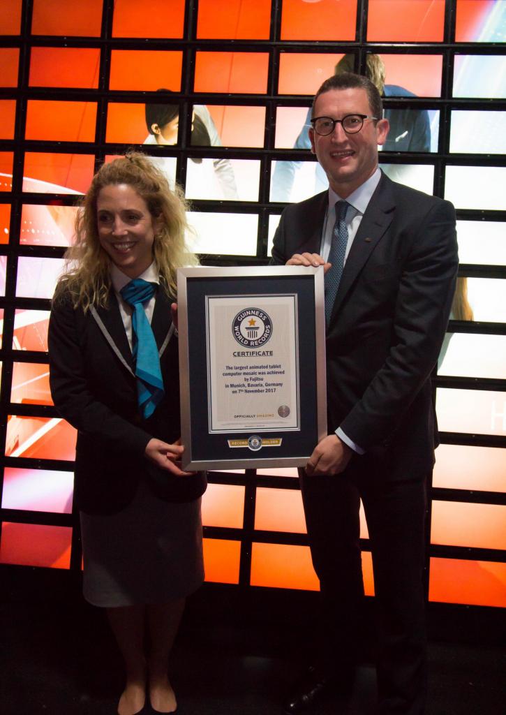 Guinness World Record fujitsu