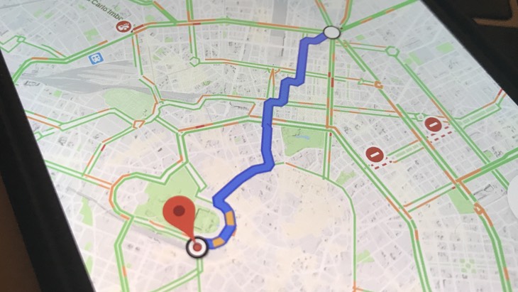 Google Maps ricorda scendere fermata