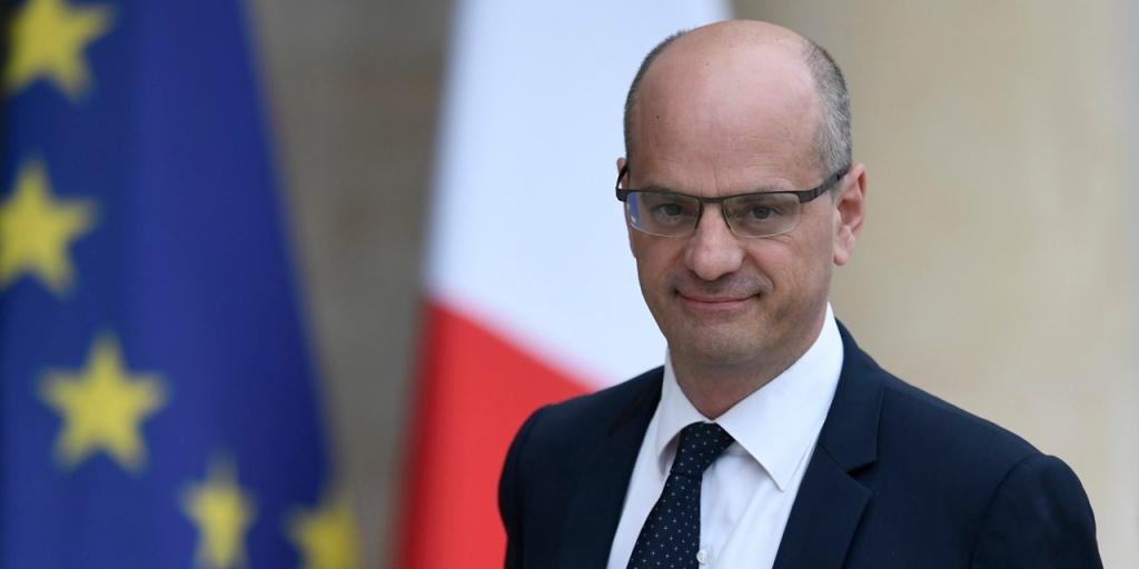 Jean Michel Blanquer cellulari nelle scuole francia