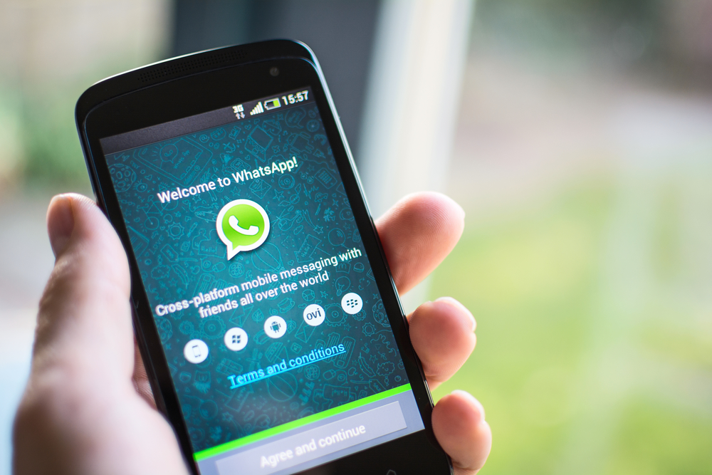 WhatsApp non supporterà più BlackBerry e Windows Phone 