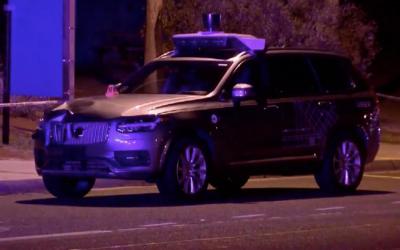 Guida autonoma: Uber riprende i test dopo l’incidente mortale