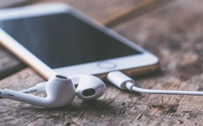 La musica in streaming cresce del 39%, i dati del settore
