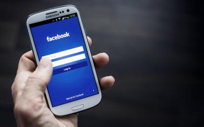 Facebook sotto accusa: ascoltava le nostre telefonate