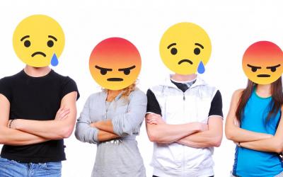 Gli adolescenti abbandonano Facebook: solo il 51% lo usa