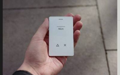 Light Phone 2, prezzo e caratteristiche dello smartphone minimal