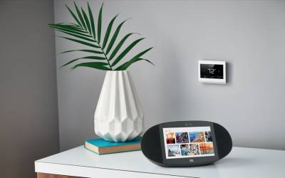 JBL Link View lo smart display powered by Google