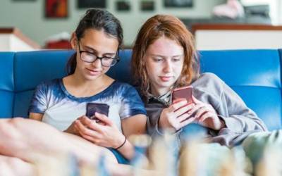 Adolescenti e social, come li utilizzano, pro e contro