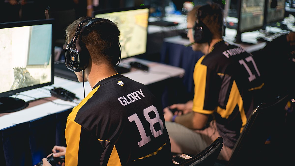 Esports: negli USA si studiano all’Università e danno diritto a borse di studio