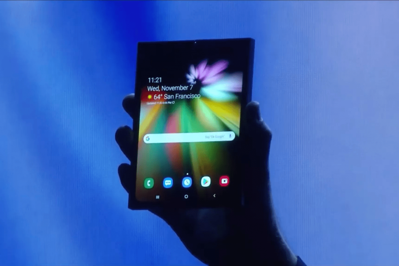 Lo smartphone pieghevole di Samsung costerà più del previsto