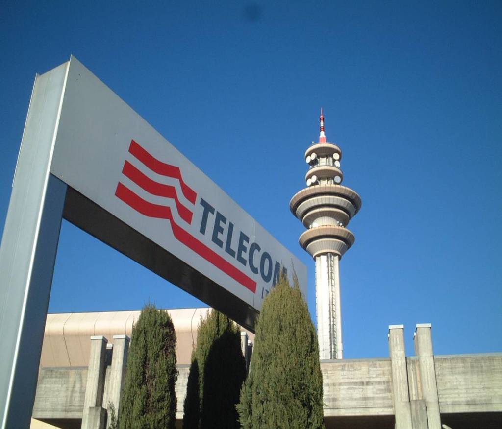 Telecom Italia crollo in borsa TIM