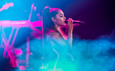 Ariana Grande diventa ufficialmente la donna più seguita su Instagram