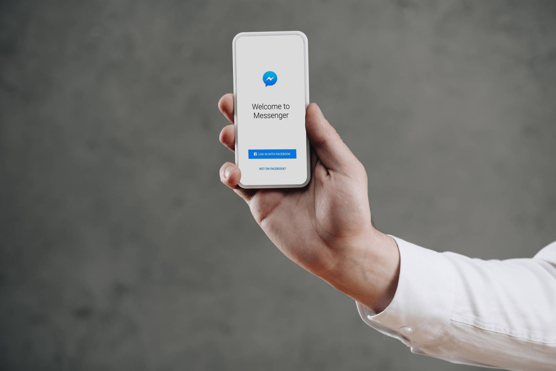 Facebook Messenger: ora si possono cancellare i messaggi inviati