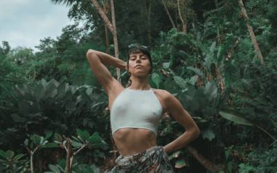 Sorelle Amore: YouTuber minimalista che guadagna oltre 300.000 dollari viaggiando per il mondo