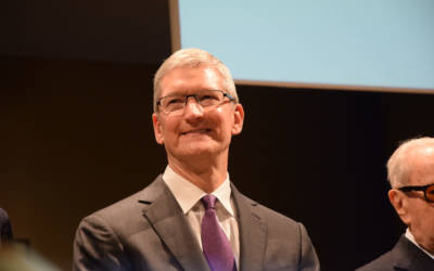 Tim Cook a sorpresa: “Usate meno l’iPhone e disabilitate le notifiche”