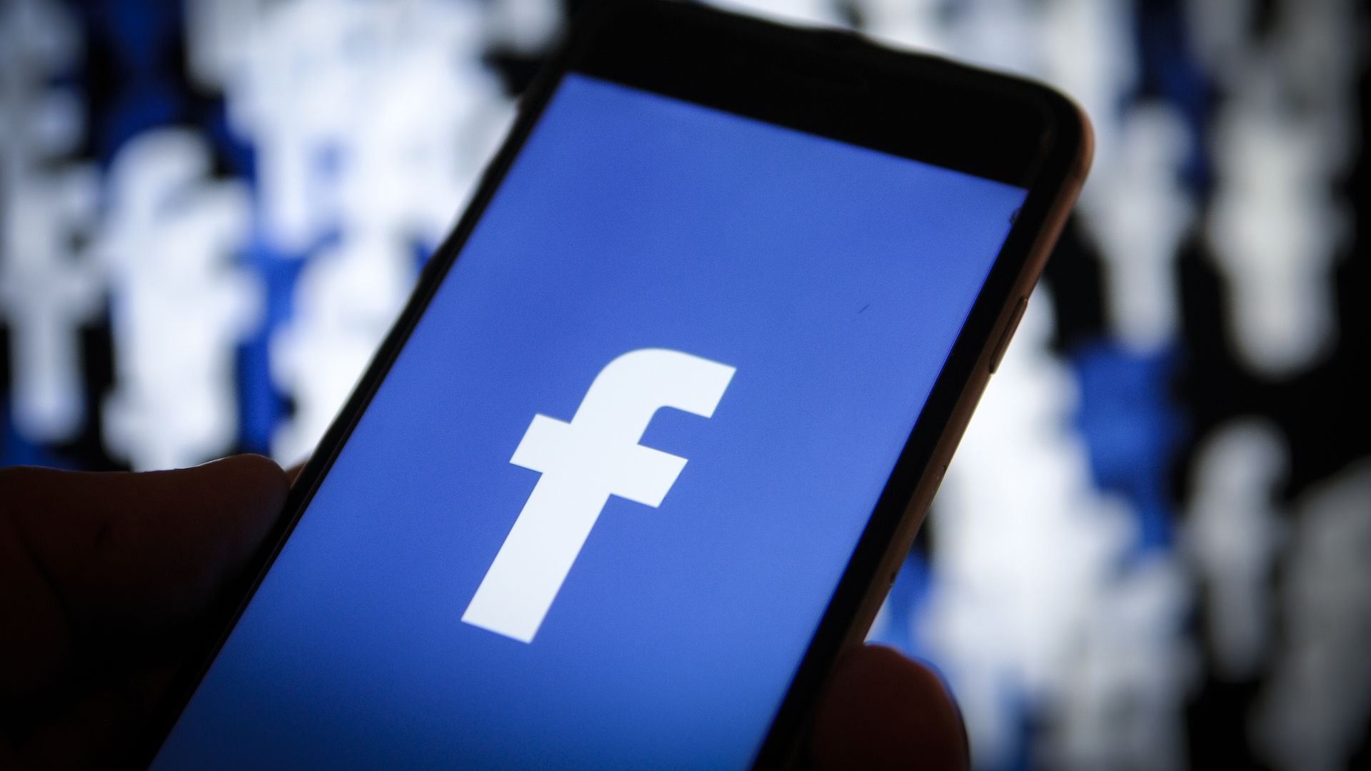 Sezione notizie di Facebook, raggiunto l’accordo con gli editori