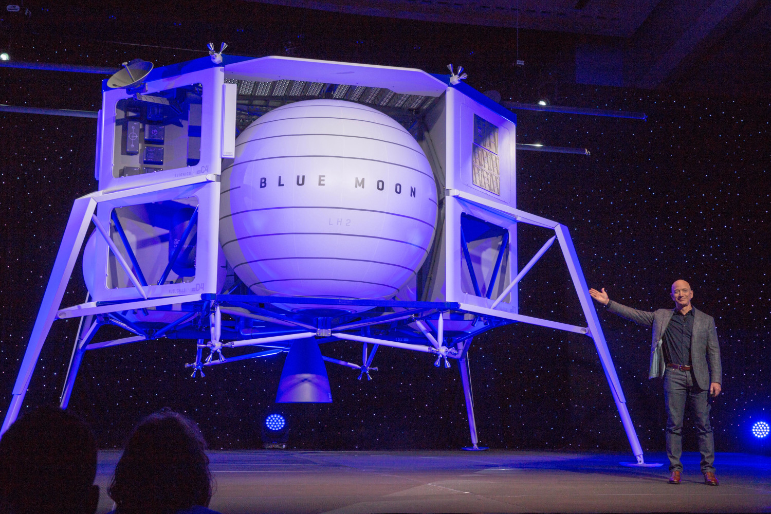 Blue Moon: Jeff Bezos svela il veicolo lunare Blue Origin