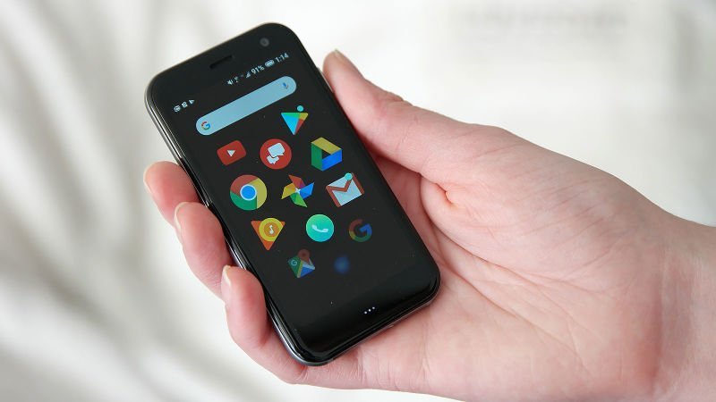 Palm: lo smartphone in miniatura arriva in Europa