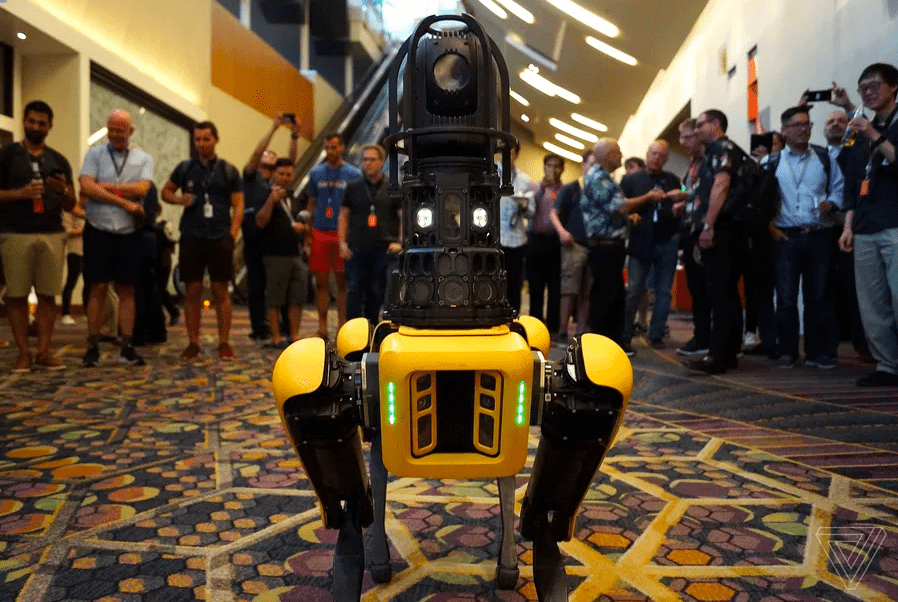 Robot Spot Boston Dynamics: ora si può comprarlo