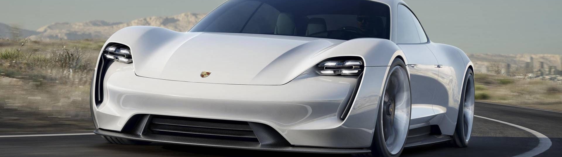 Porsche Taycan, la prima auto elettrica sportiva del marchio