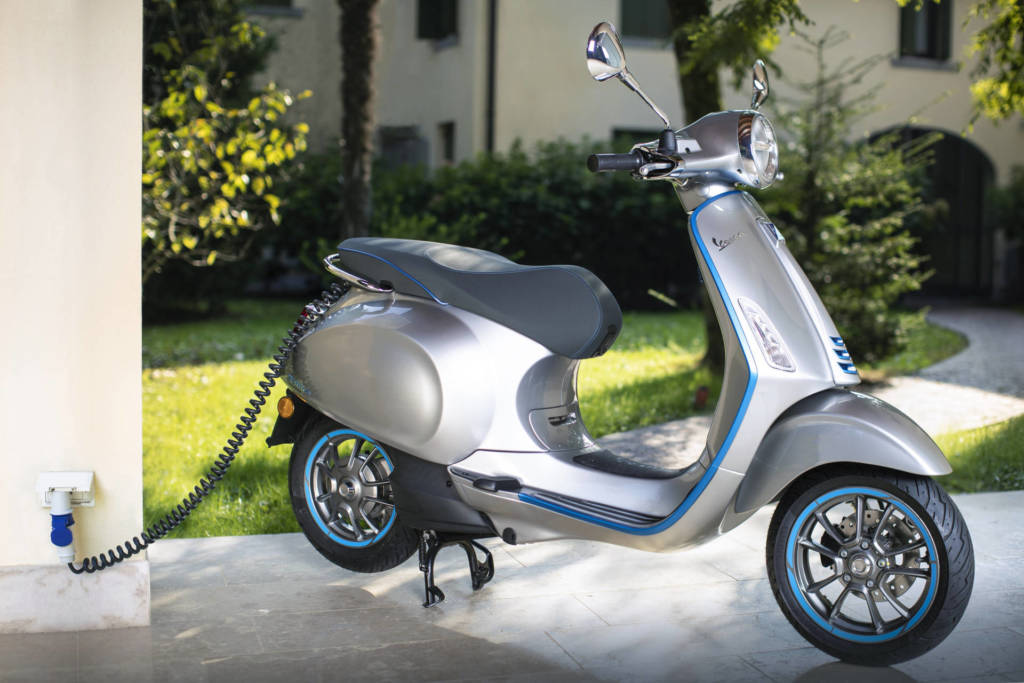 nuova Vespa elettrica batteria