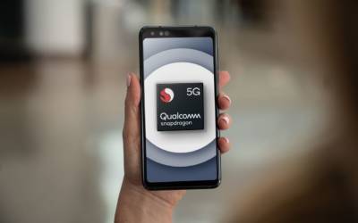 Smartphone del futuro, fotocamere da 200 MP e touch ID a 2 dita