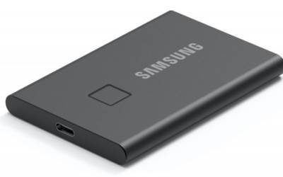 SSD T7 Touch, l’unità di memoria con sensore di impronte digitali