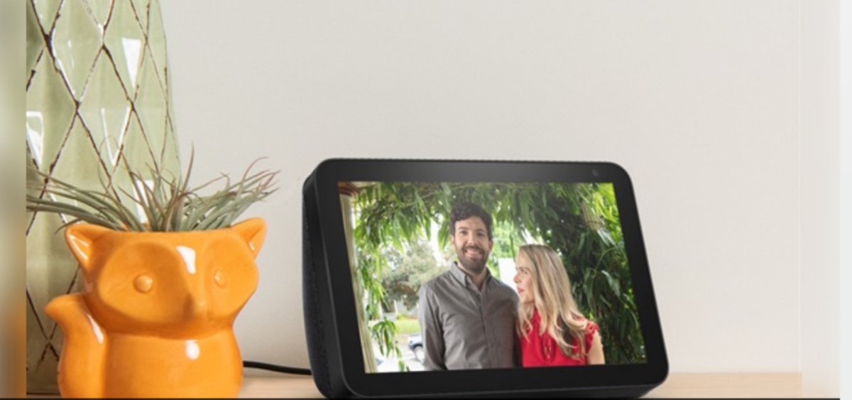 Amazon Echo Show 8: caratteristiche, prezzo e disponibilità