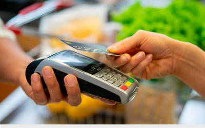 Pagamenti con carta di credito: si alza la soglia a 50 euro senza PIN o firma