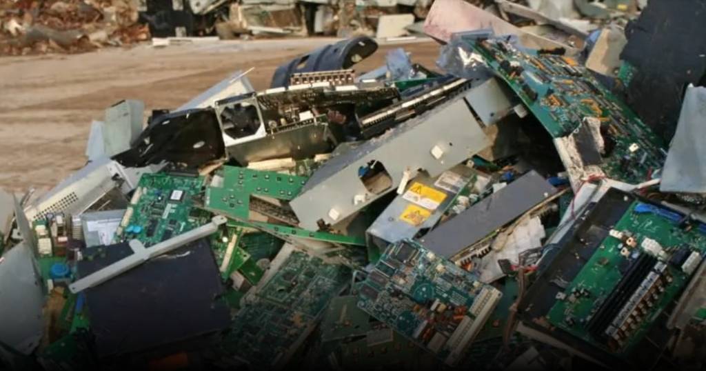 Rifiuti elettronici: numeri record nel 2019 con danni per l’ambiente