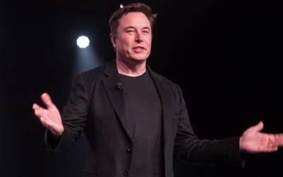 Uomini più ricchi del mondo: Elon Musk primo, scavalcato Bezos
