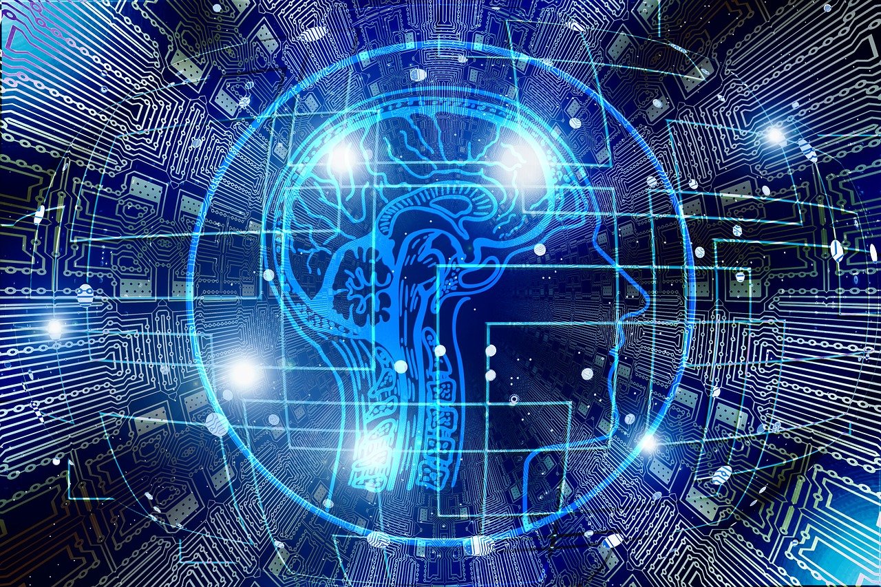 Tecnologia nelle imprese: livello di digitalizzazione inadeguato, impennata del cloud