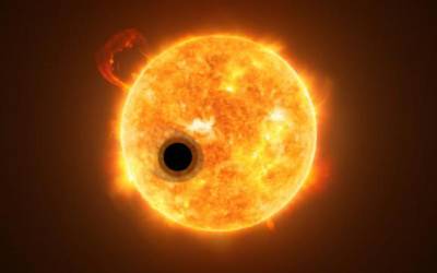 Pianeta di Zucchero Filato: grande come Giove ma “pesa” 10 volte meno