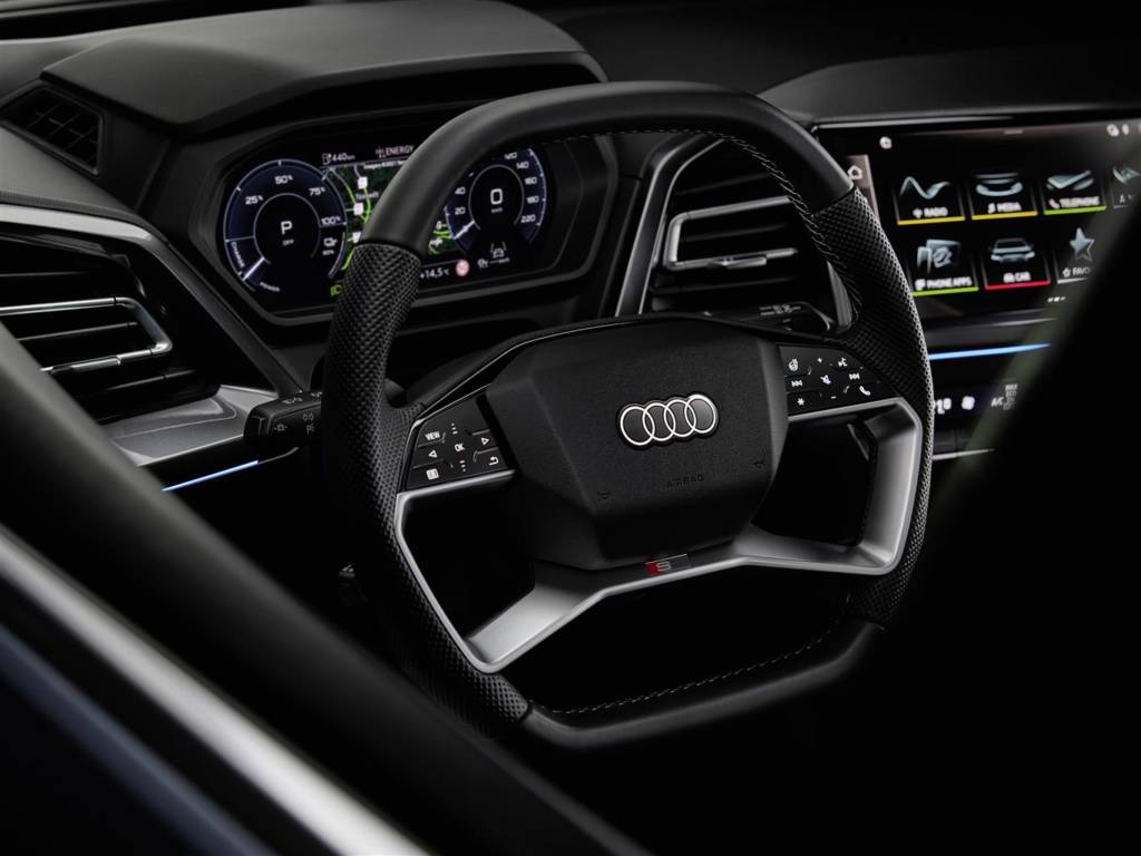 strumentazione digitale Audi Q4 e-tron