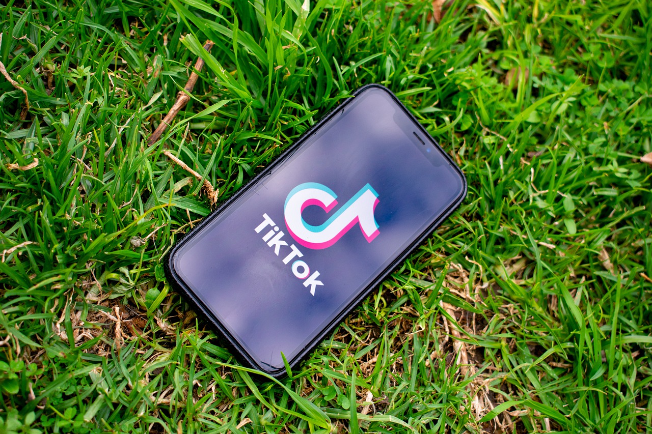 Video su TikTok: da 60 secondi a 3 minuti, la durata aumenta