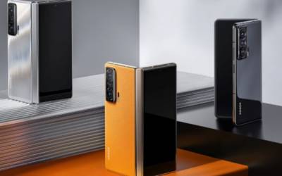 Magic V, ufficiale il primo smartphone pieghevole firmato Honor