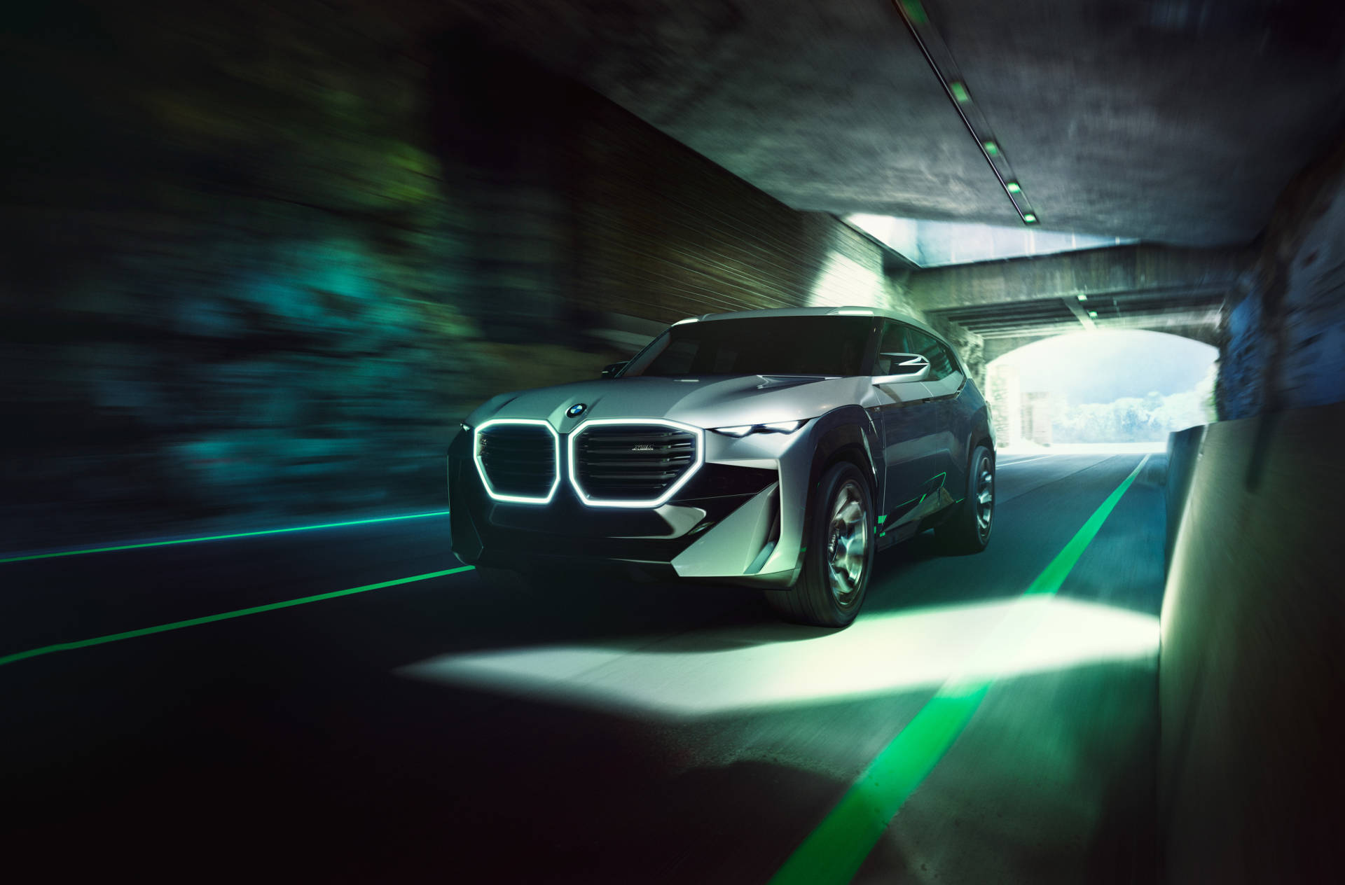 Bmw XM concept, caratteristiche dell’ibrida plug-in del futuro