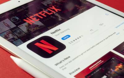 Guerra in Ucraina, Netflix e TikTok sospendono il servizio in Russia
