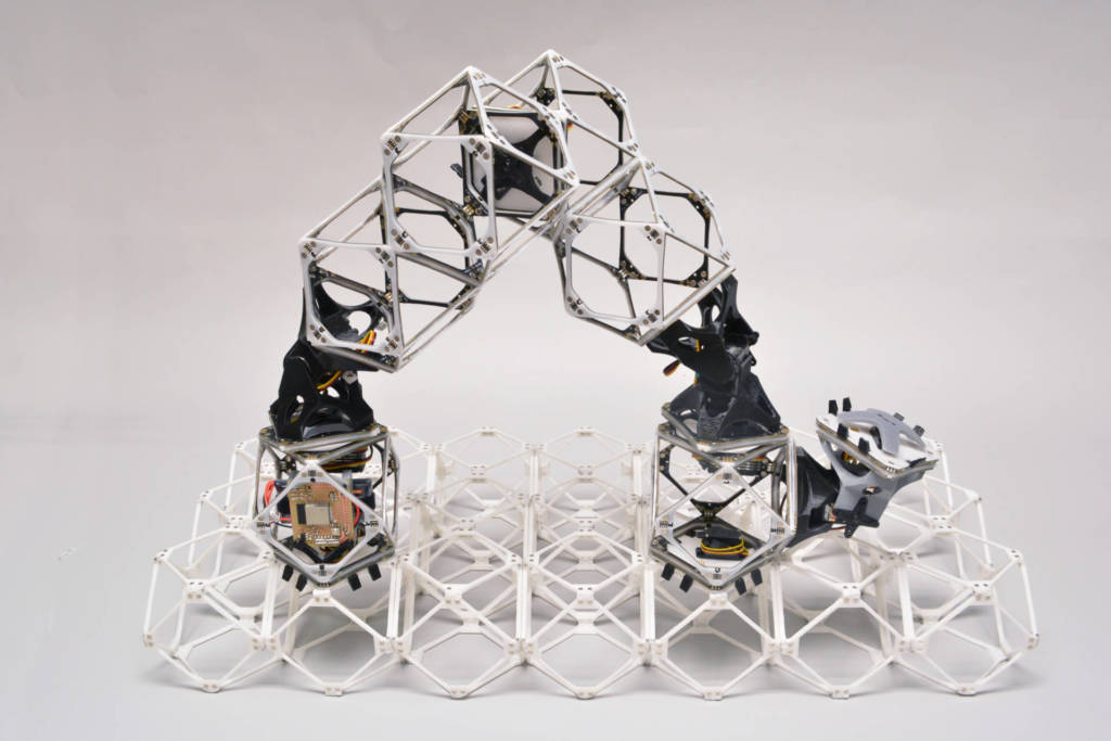 Robot assemblatori MIT