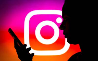 Instagram chiede che gli App Store verifichino l’età, sicurezza o delega di responsabilità?