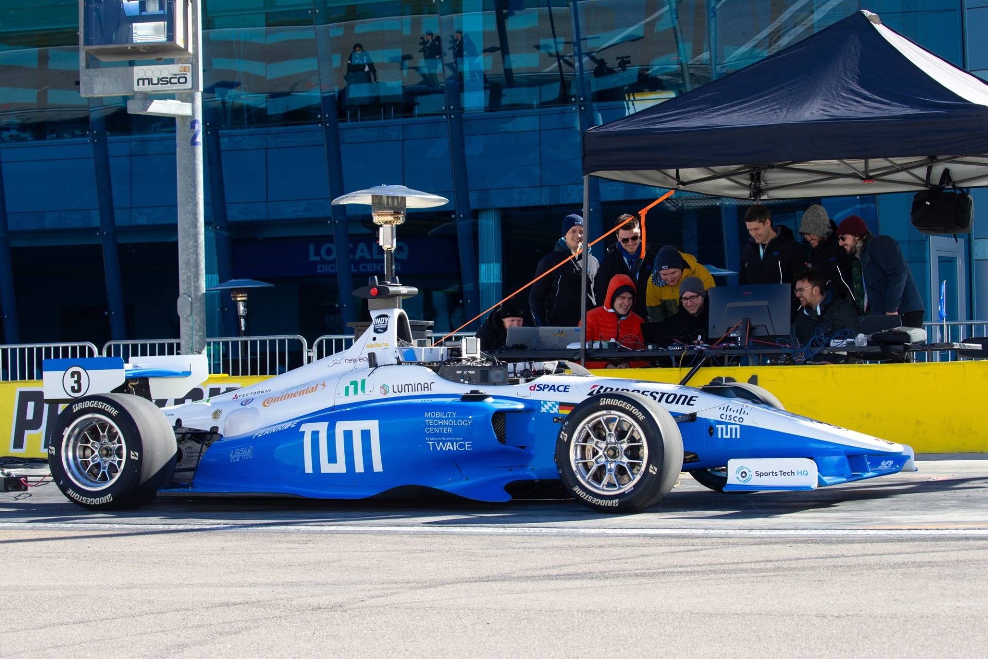 Auto Autonome AI: le corse Indy senza pilota arrivano in Italia (e battono il record)