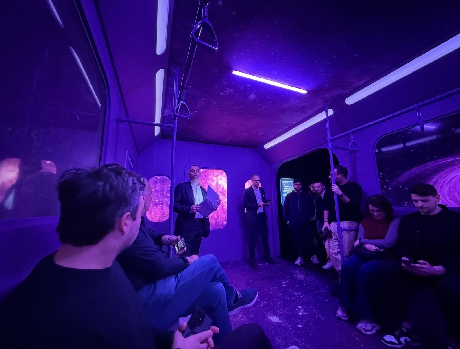 ASUS ExpertBook Ultra