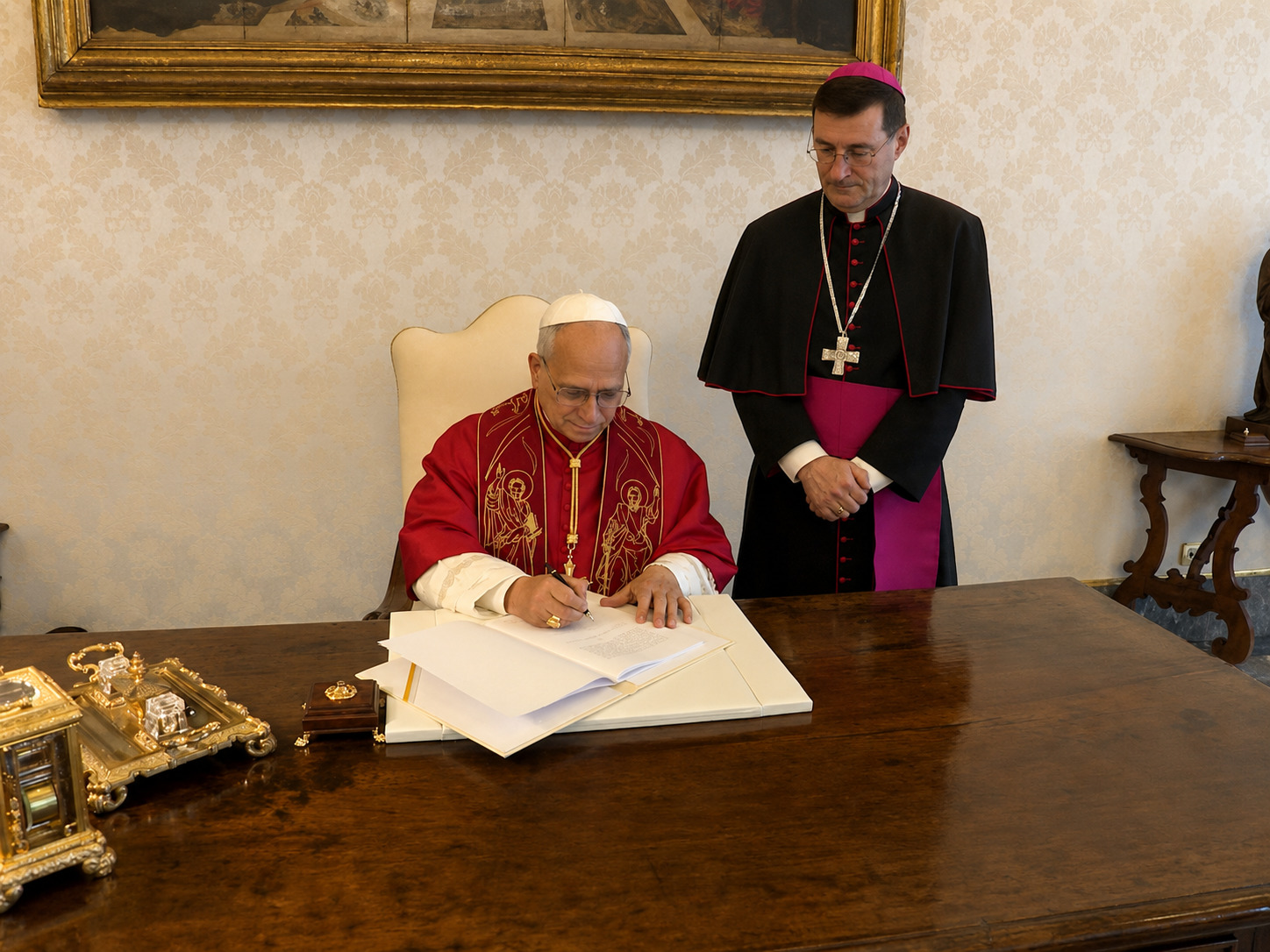Magnifica Humanitas Papa Leone firma l'enciclica Magnifica umanità