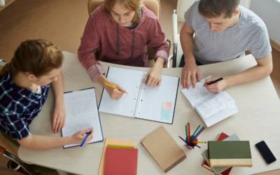 Come cambiano le abitudini di studio grazie all’evoluzione degli strumenti digitali verticali